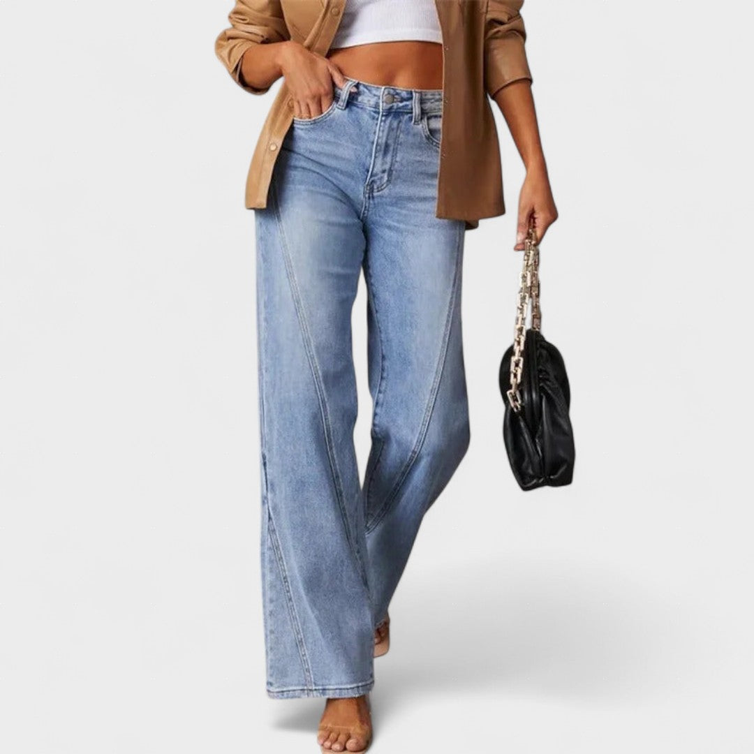 María | Jeans de Corte Flare