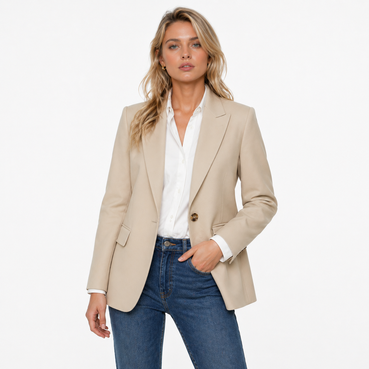 Blazer Sastre Minimalista de Alma Sotelo — foto 2 de 6