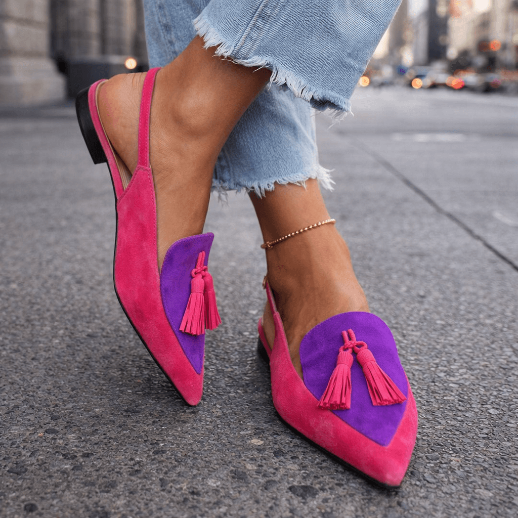 Lorena | Mules Bicolor Elegantes con Pompones