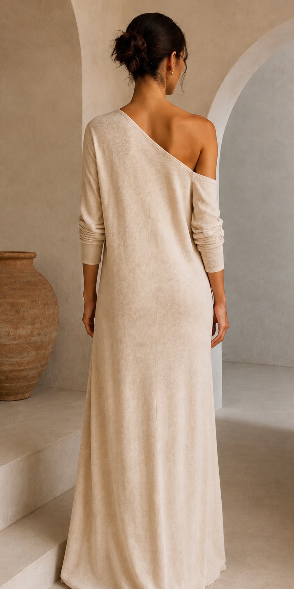 Vestido OLIVIA color Arena, vista trasera
