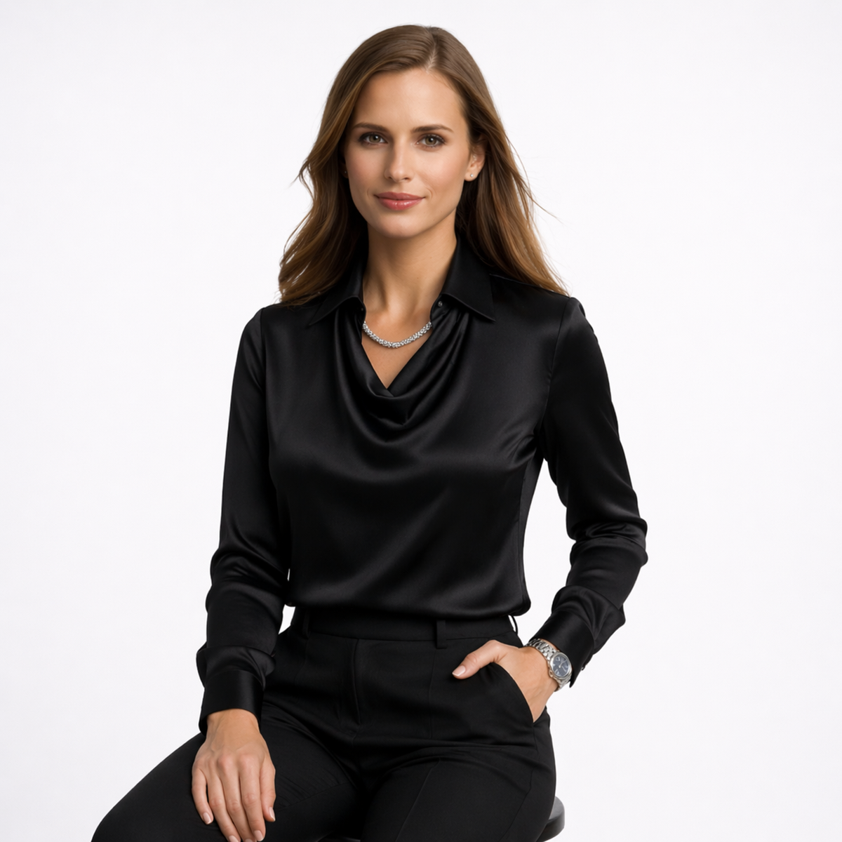 Blusa de Satén con Botonadura de Alma Sotelo — foto 3 de 6