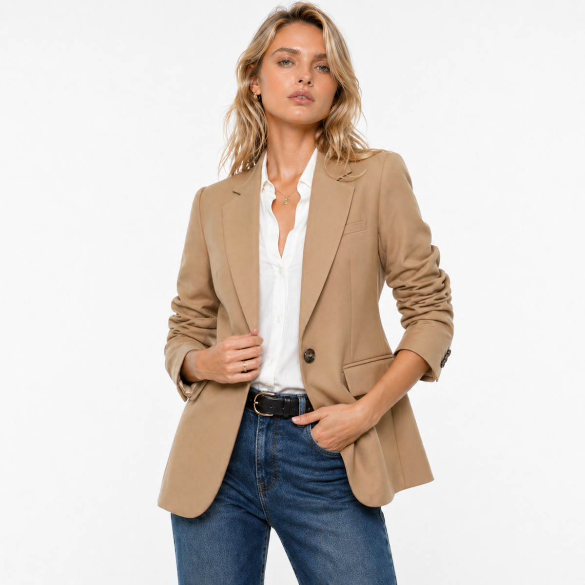 Blazer Sastre Minimalista de Alma Sotelo — foto 3 de 6
