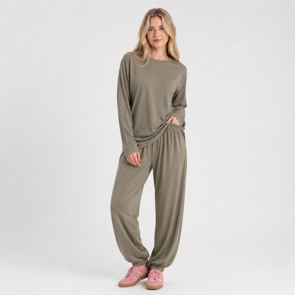Conjunto de Punto Amalfi — Top y Pantalón de Alma Sotelo — foto 3 de 6
