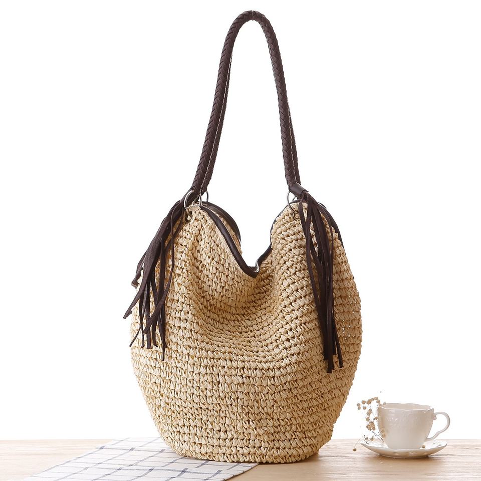Rosie | El Tote Hobo con Borlas