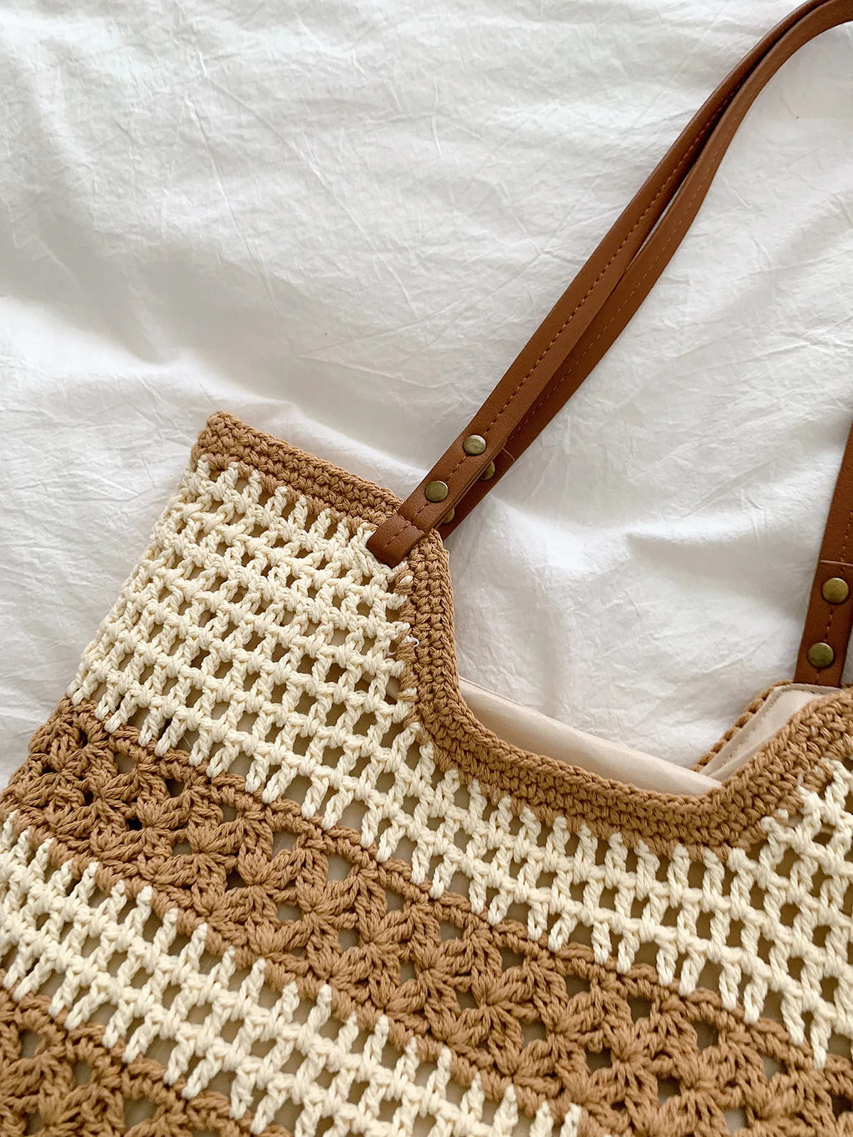Clare Coastal | Bolsa de Mano Tejida a Mano
