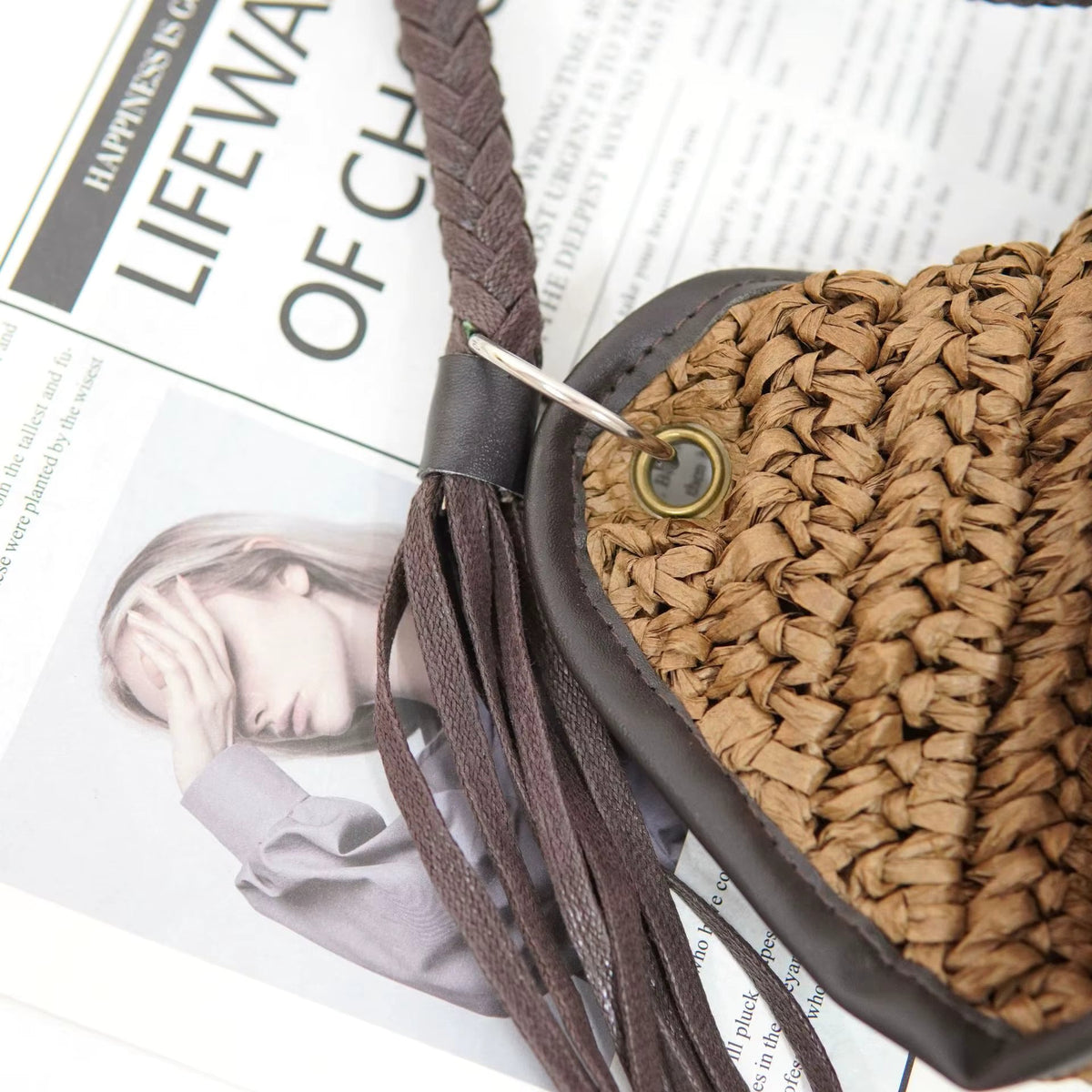 Rosie | El Tote Hobo con Borlas