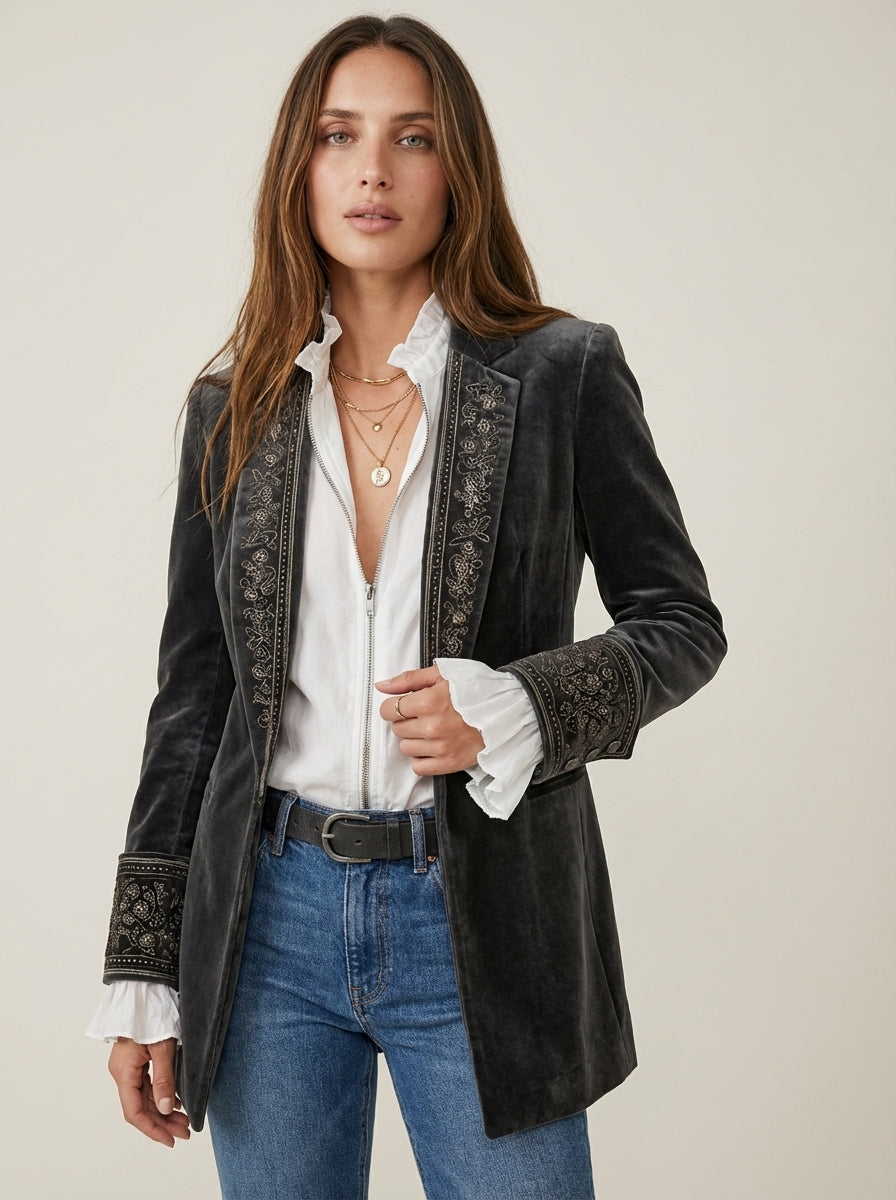 Nuria | Chaqueta Elegante de Terciopelo