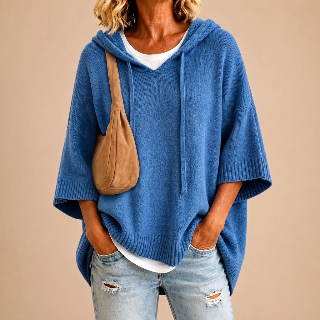 Lourdes - Poncho de punto con capucha azul