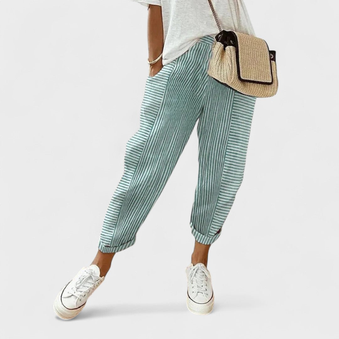 Lucía | Pantalones a Rayas con Estilo