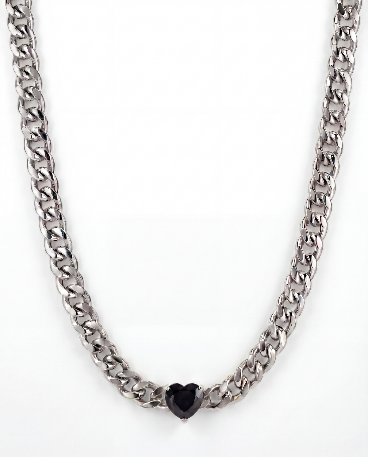 Collar Corazón de Terciopelo de Alma Sotelo — Plata