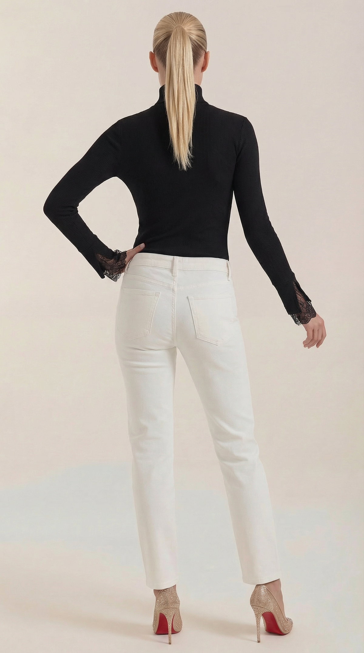 Beth | Jersey de cuello alto con puños de encaje