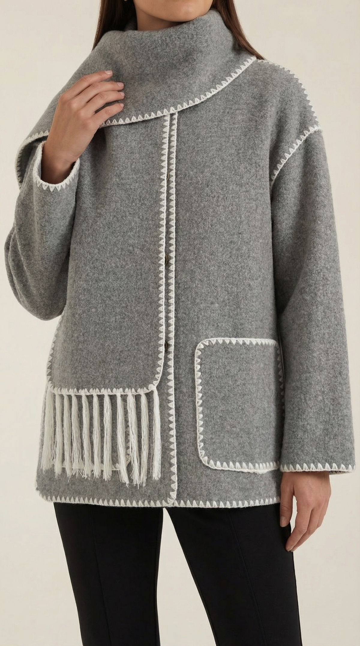Chaqueta Catherine con Bufanda a Contraste de Alma Sotelo — foto 3
