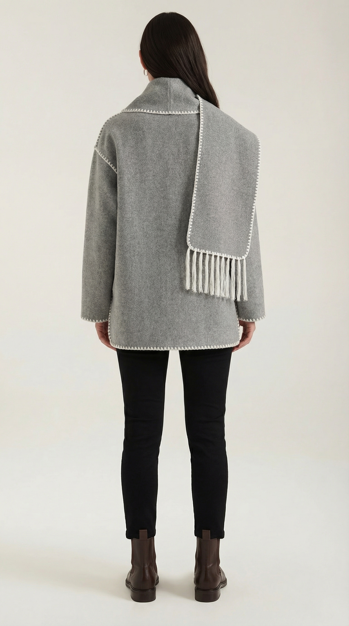 Chaqueta Catherine con Bufanda a Contraste de Alma Sotelo — foto 4