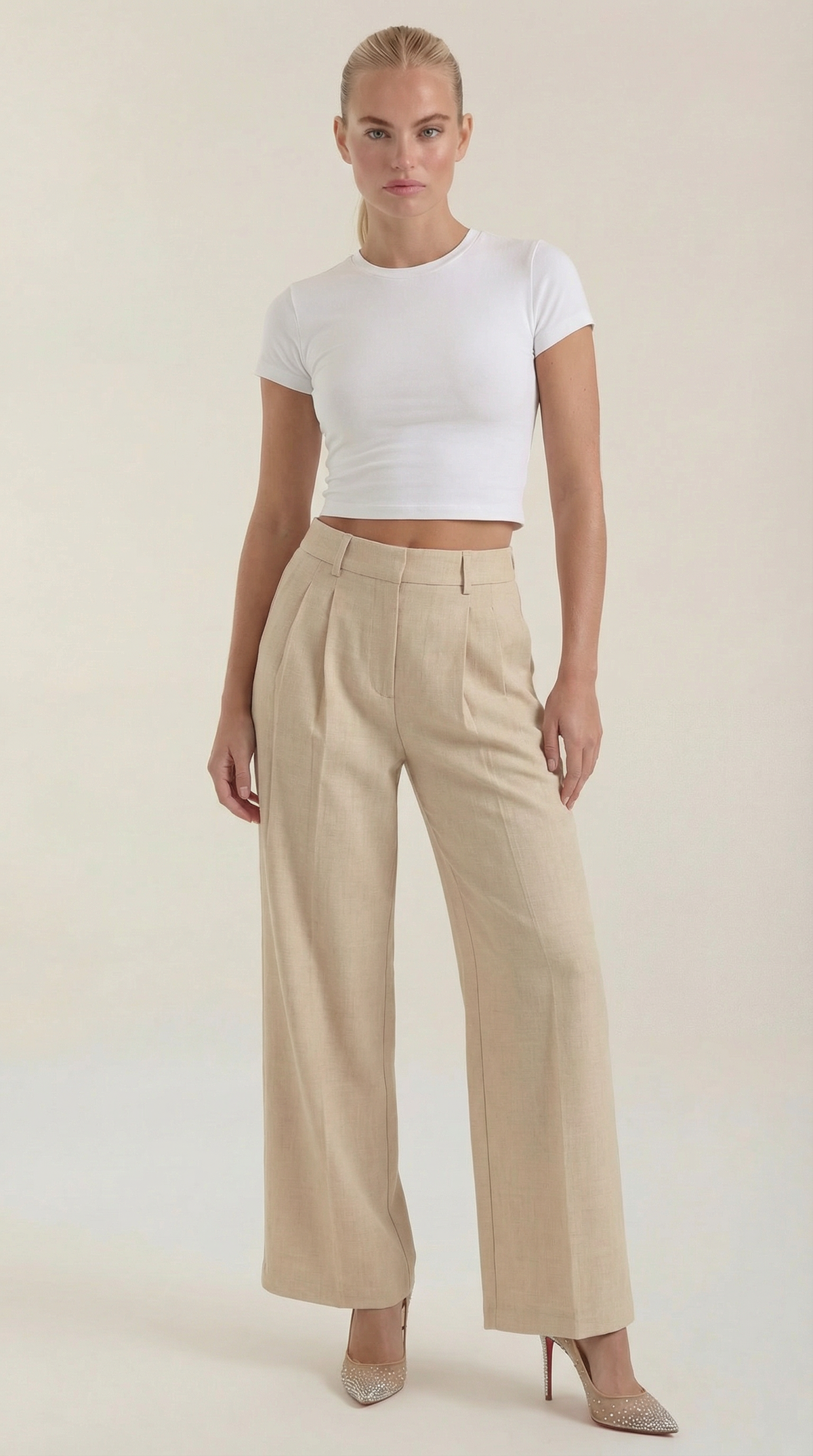 Pantalón Plisado Tiro Alto Courtney de Alma Sotelo — Beige