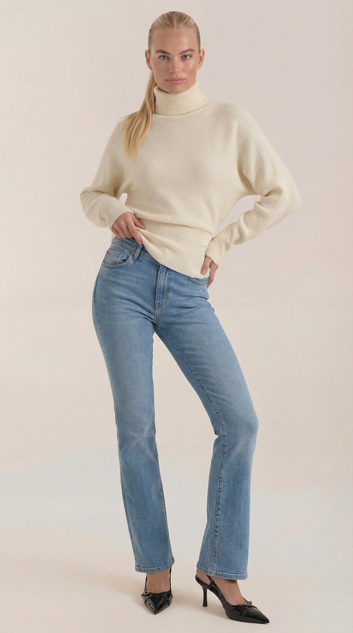 Jersey Cuello Alto Canalé Leticia de Alma Sotelo — Crudo