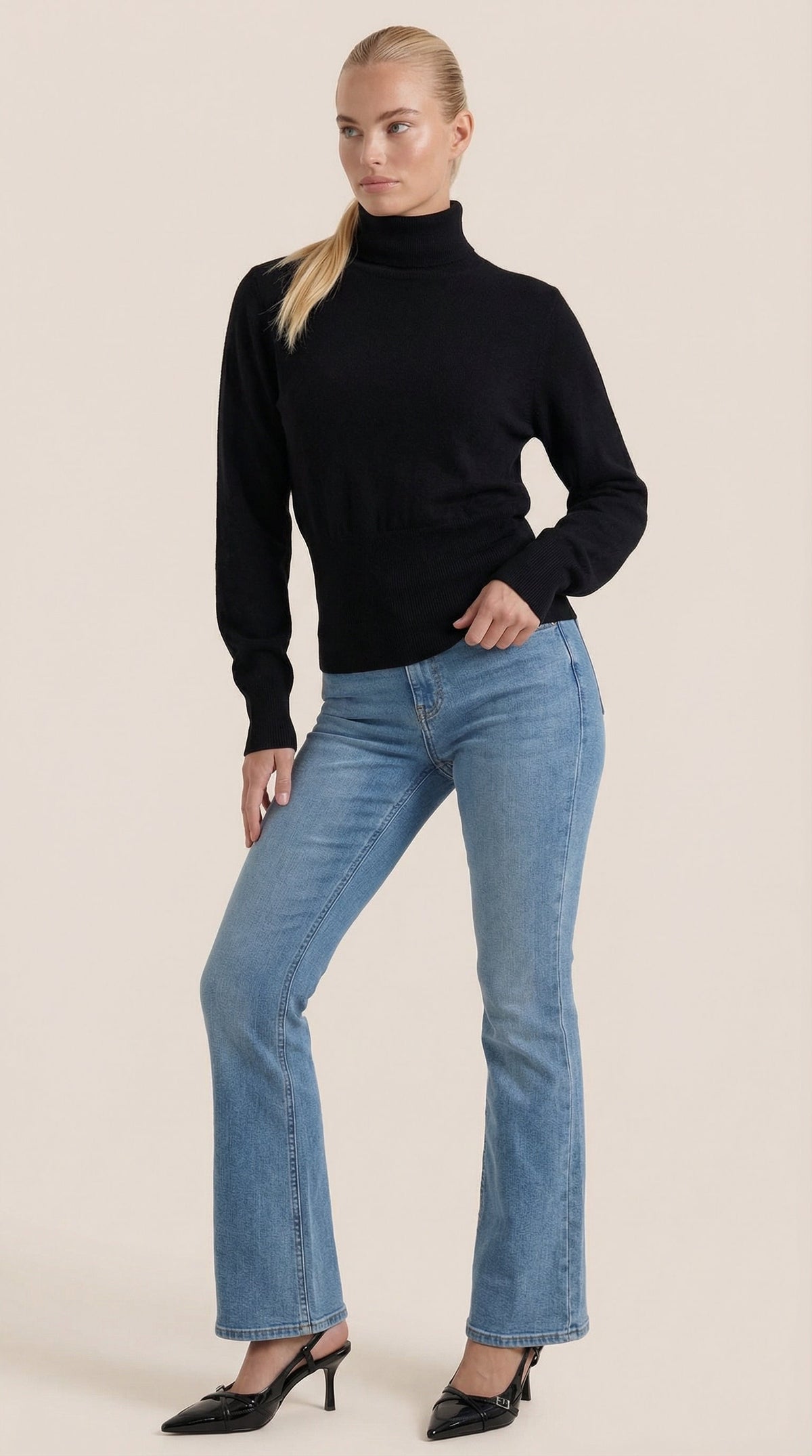Jersey Cuello Alto Canalé Leticia de Alma Sotelo — Negro