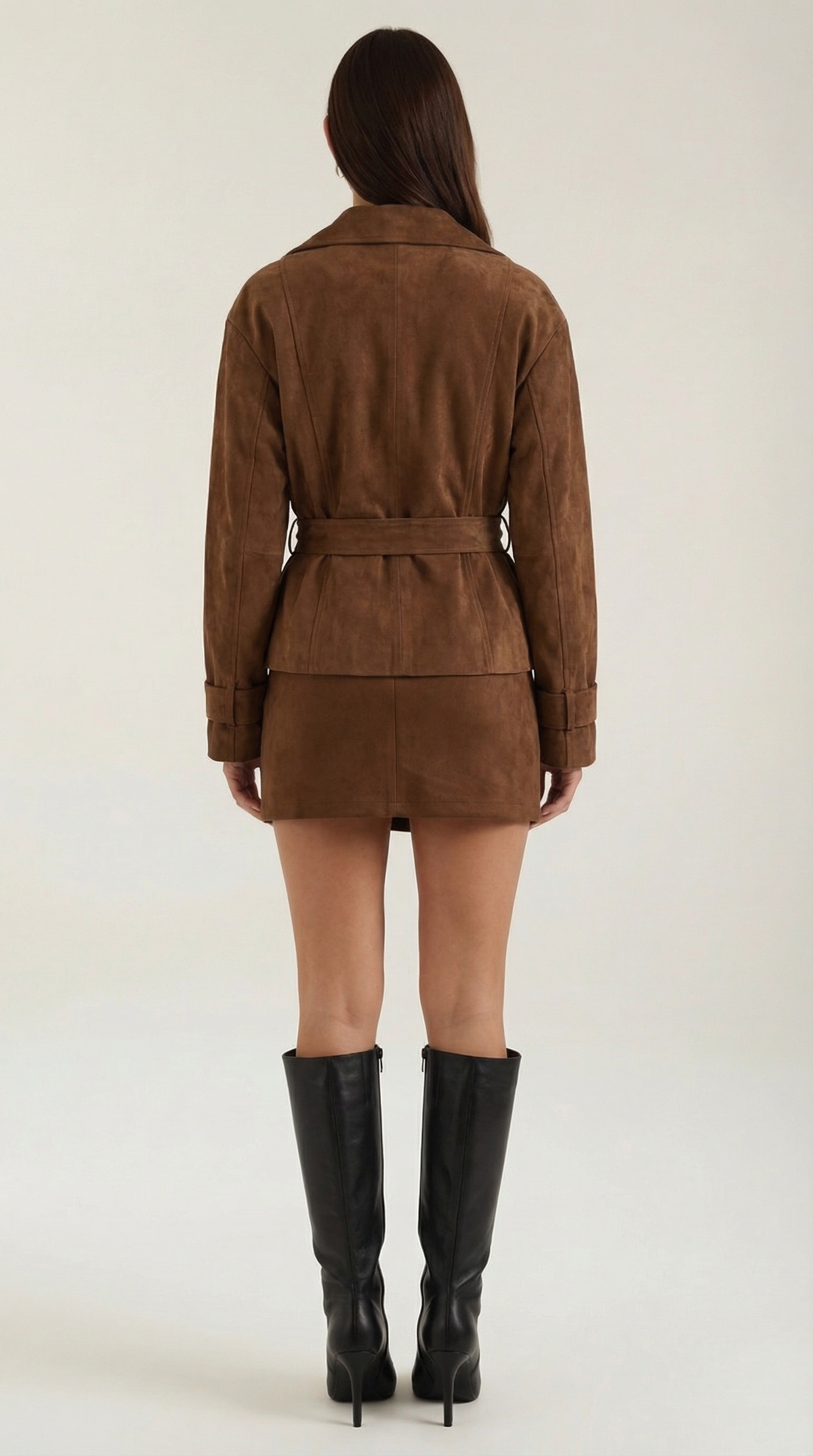 Chaqueta Envolvente Lorraine con Cinturón de Alma Sotelo — foto 3