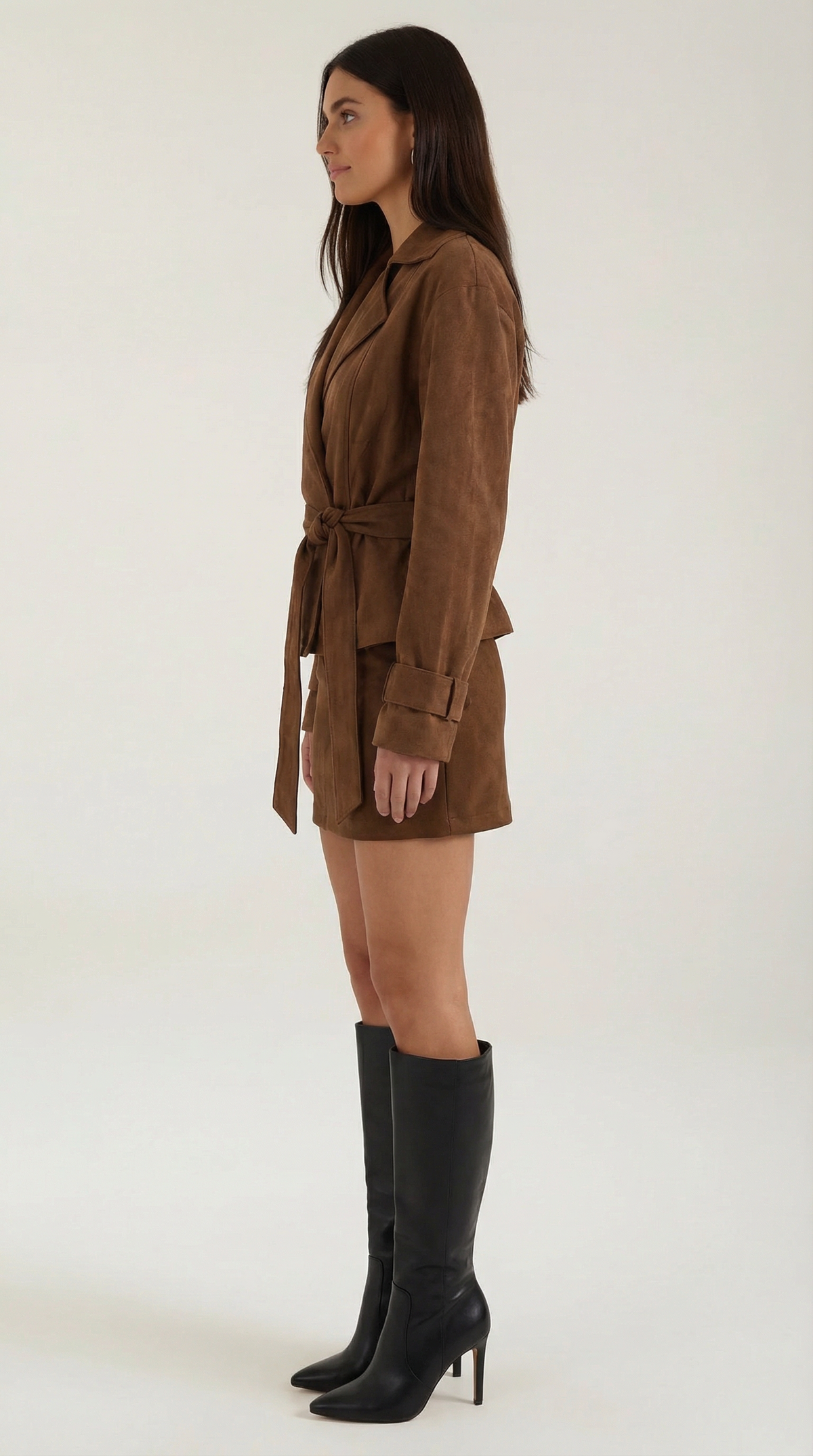 Chaqueta Envolvente Lorraine con Cinturón de Alma Sotelo — foto 2
