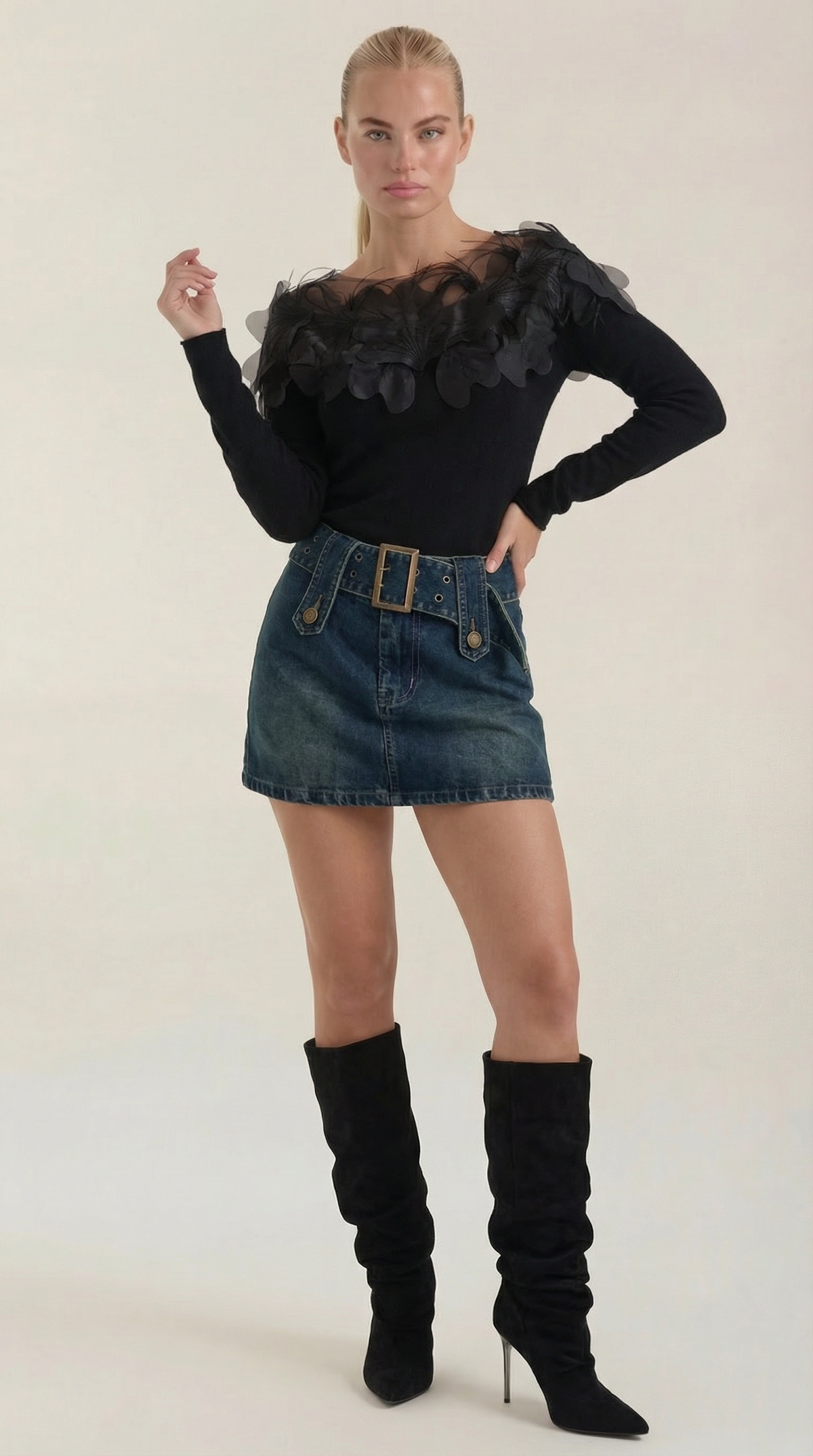 Jersey de Punto con Plumas Marguerite de Alma Sotelo — Negro